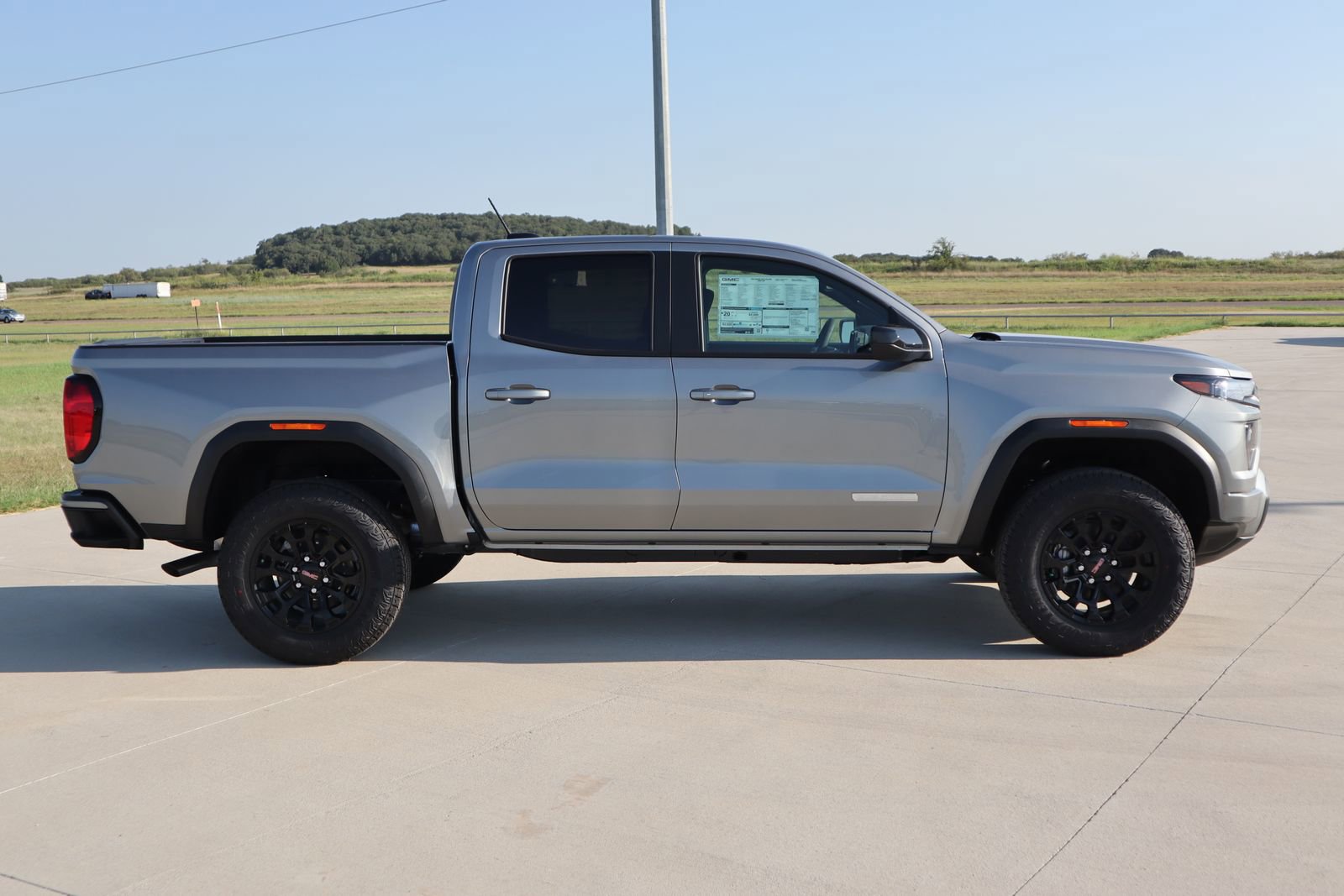 2026 Gmc Canyon Elevation photo 3