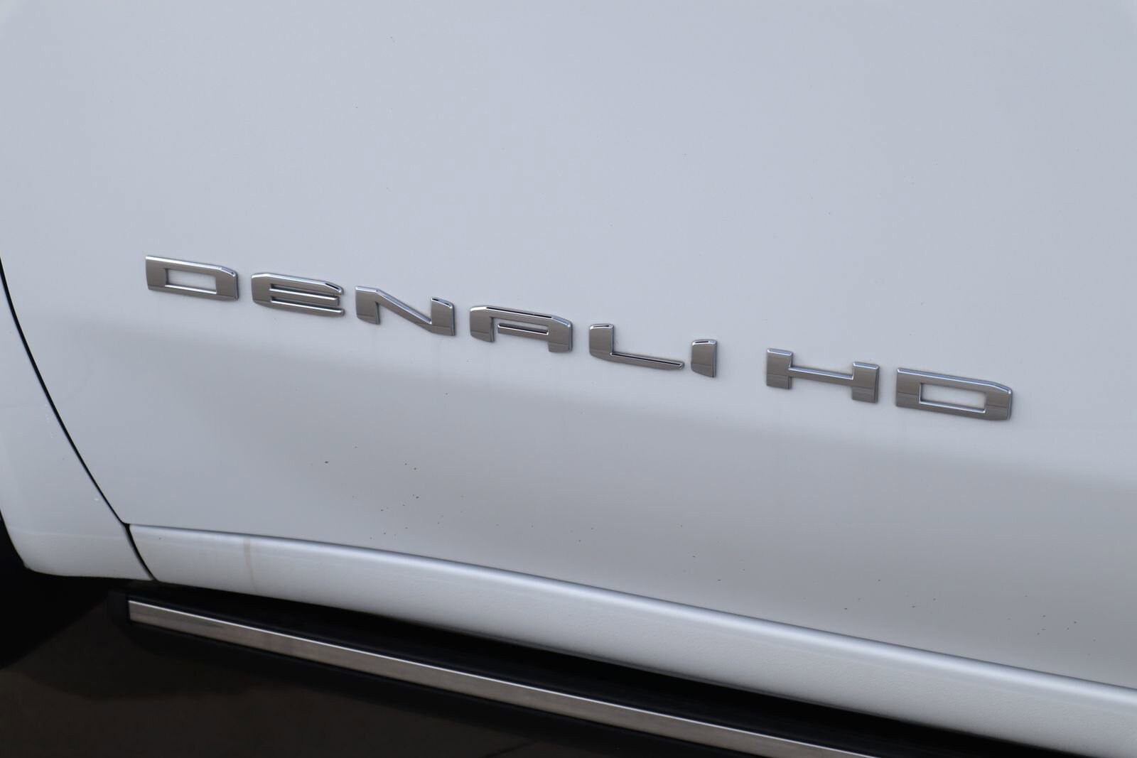 2024 Gmc Sierra 2500 HD Denali Ultimate photo 3