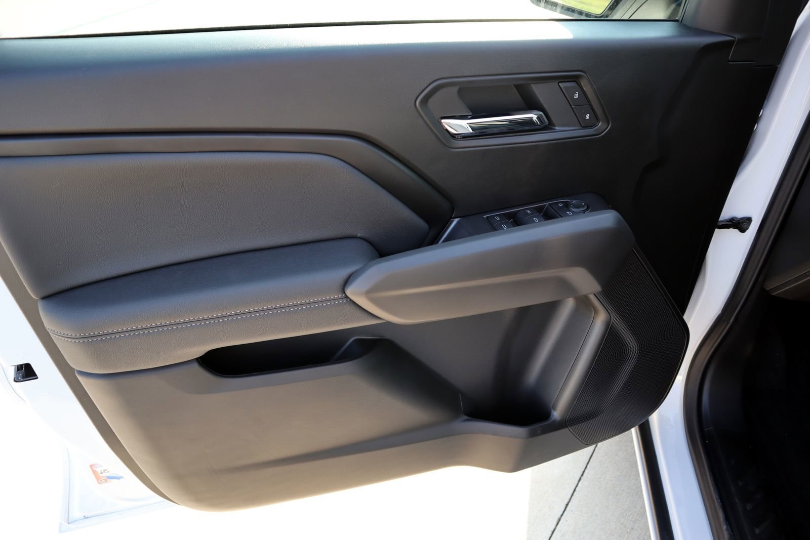 2026 Chevrolet Colorado LT - Photo 9