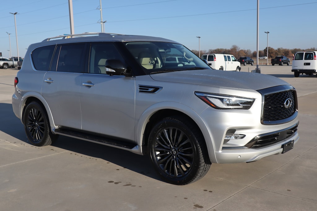 Used 2022 INFINITI QX80 Premium Select SUV