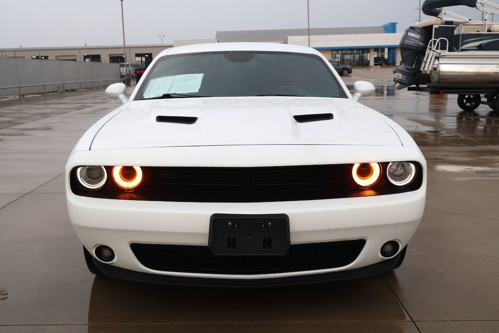 Used 2021 Dodge Challenger SXT Coupe