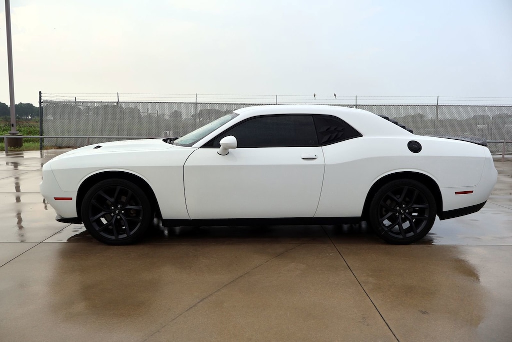 Used 2021 Dodge Challenger SXT Coupe