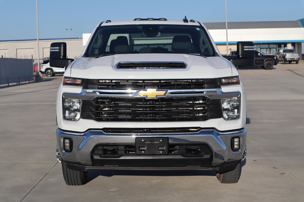 Used 2024 Chevrolet Silverado 3500 HD Chassis Cab LT Chassis Cab Truck