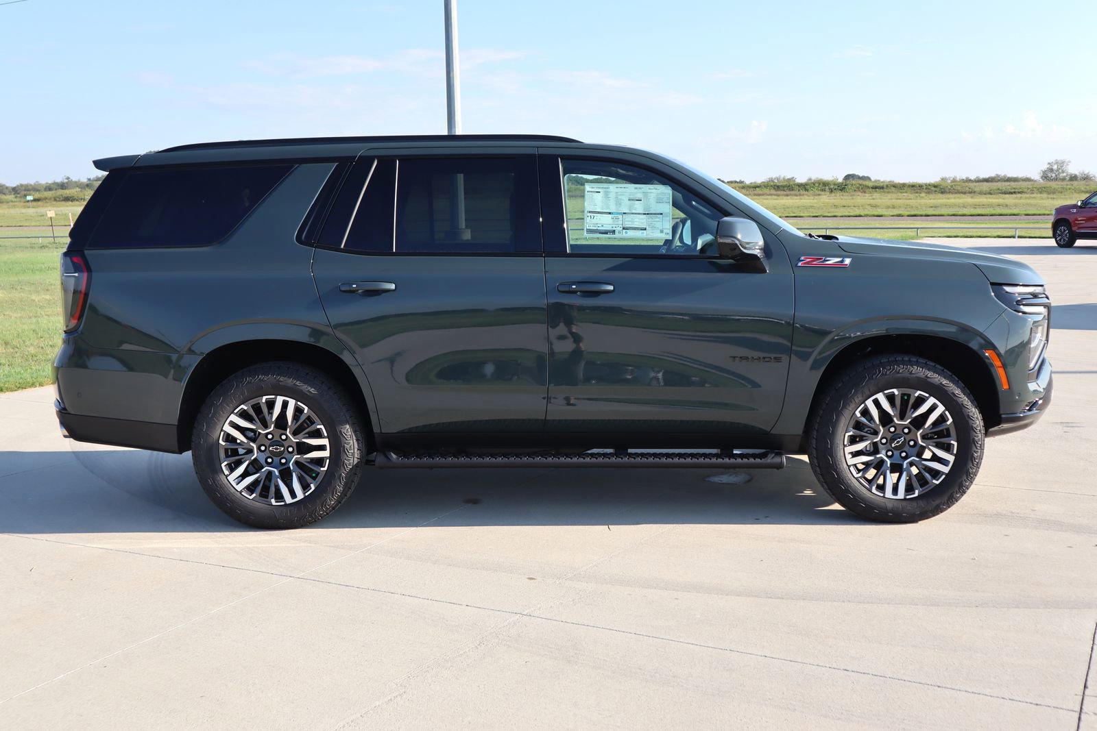2025 Chevrolet Tahoe Z71 photo 3