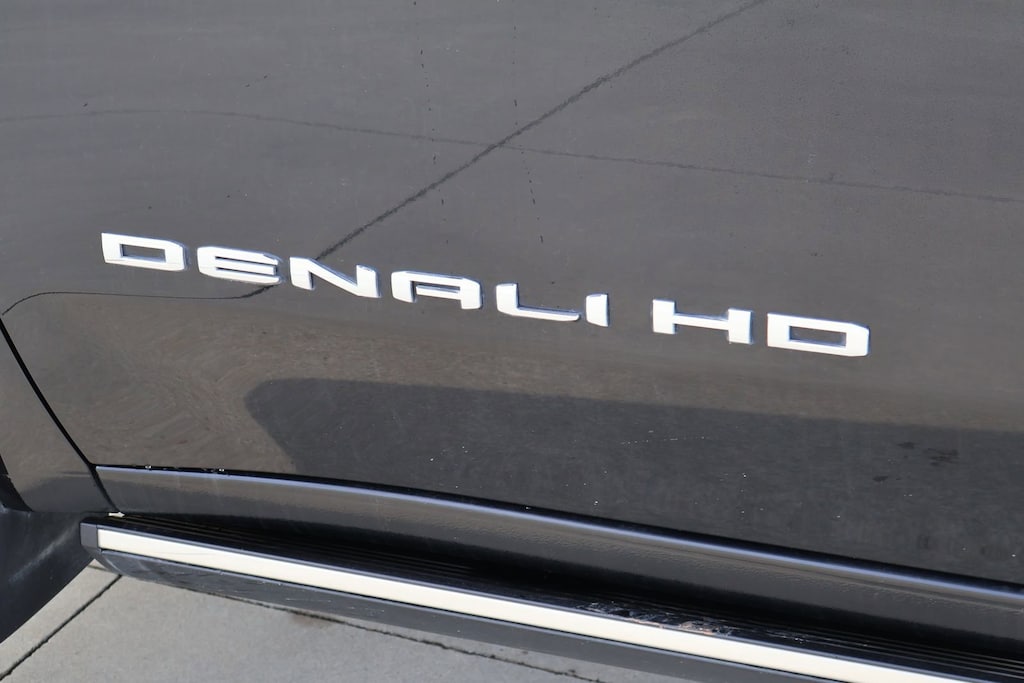 Used 2022 GMC Sierra 2500 HD Denali Truck