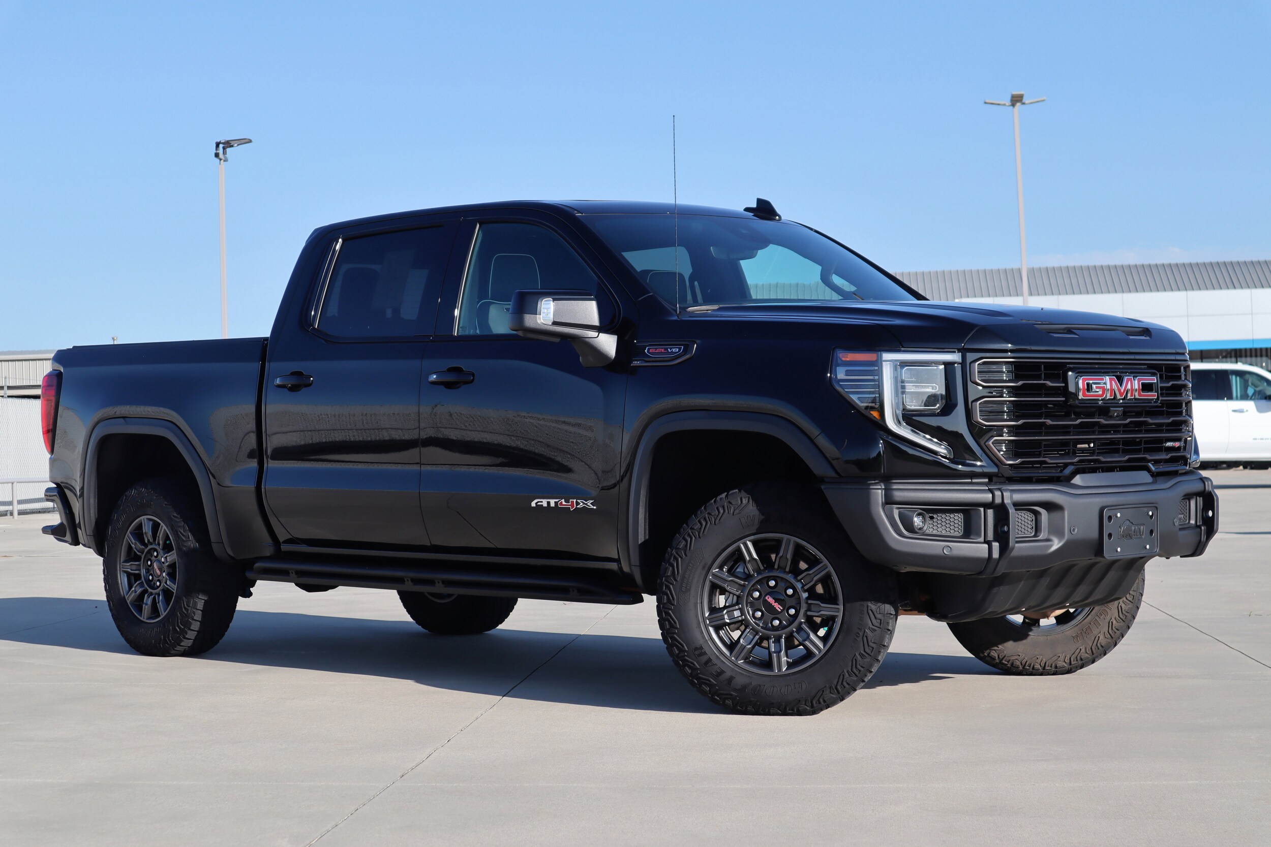2024 Gmc Sierra 1500 AT4X photo 2