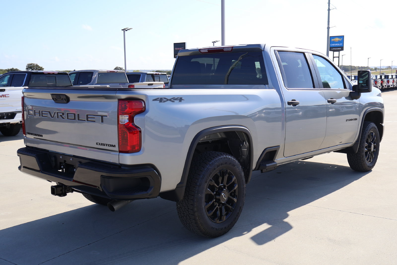 2026 Chevrolet Silverado 2500 HD Custom - Photo 9