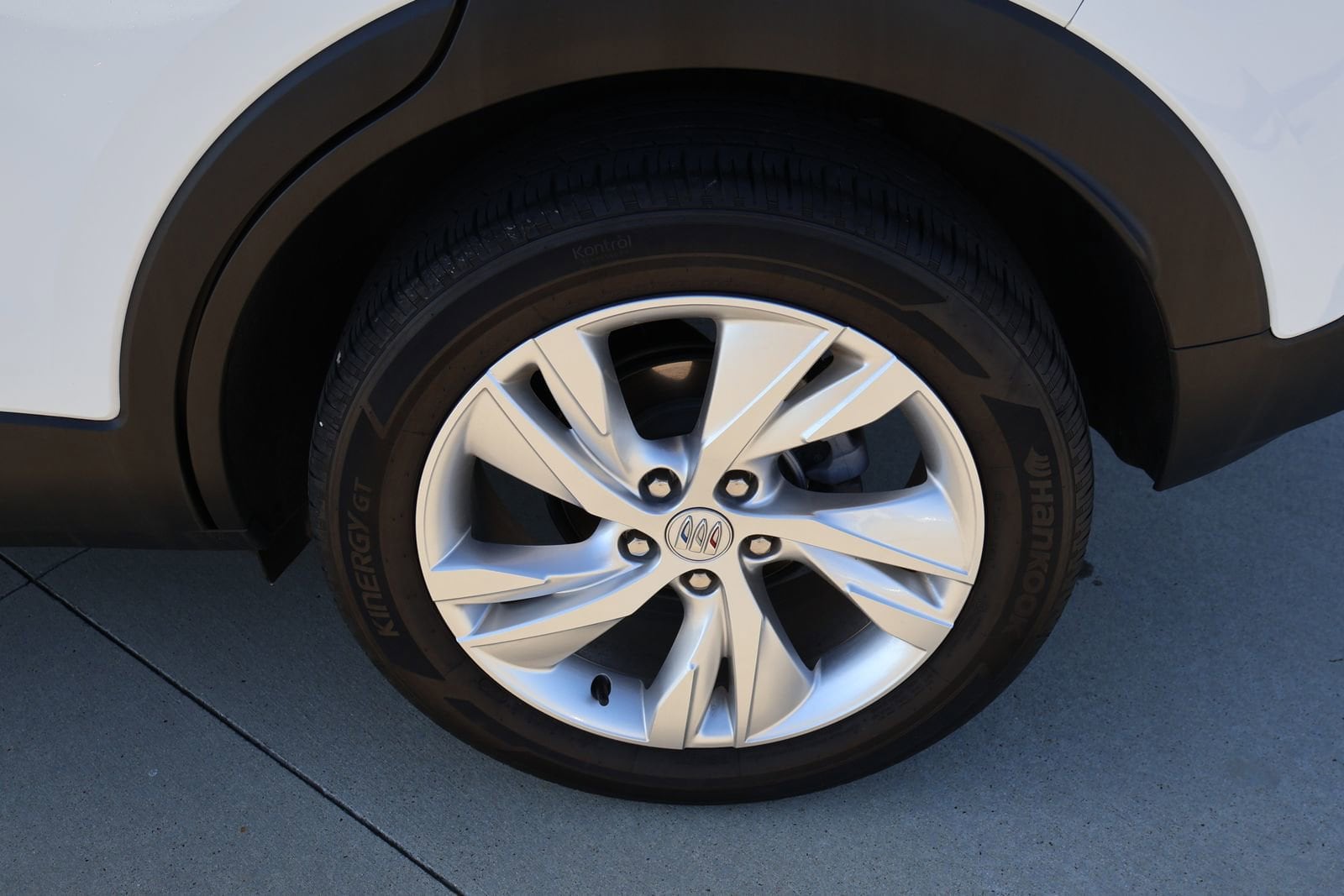 2025 Buick Encore GX Preferred - Photo 9