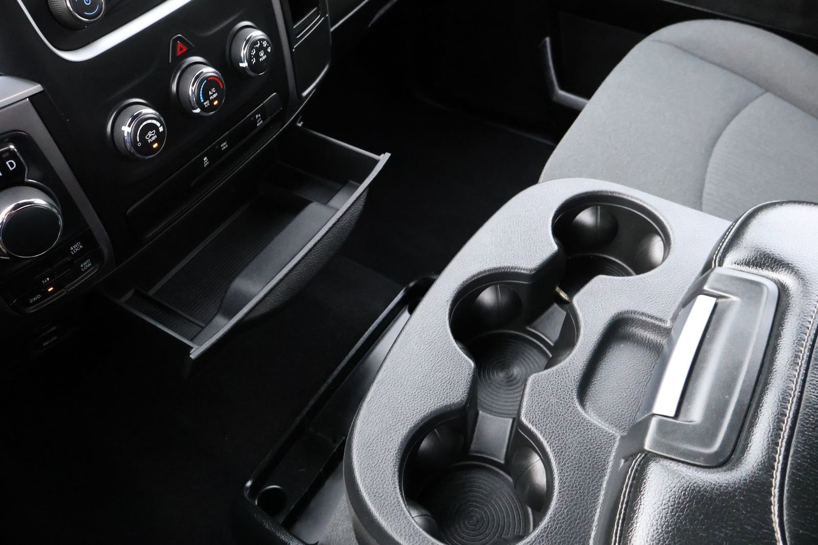 2024 RAM Ram 1500 Classic Warlock - Photo 21