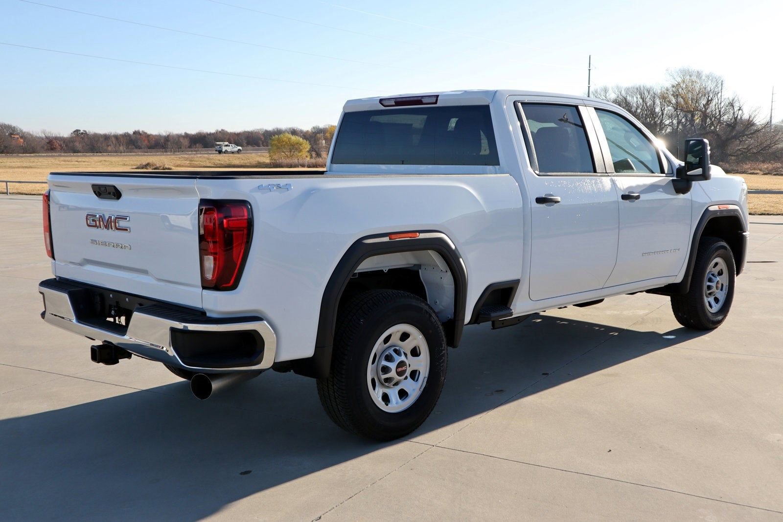 2024 Gmc Sierra 2500 HD Pro photo 4