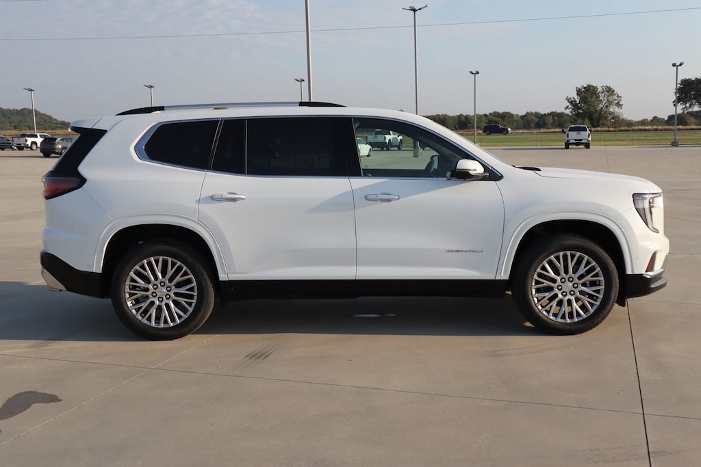 New 2026 GMC Acadia Denali SUV