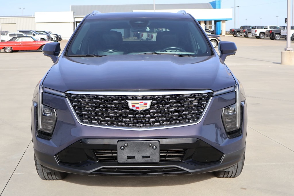 Used 2025 CADILLAC XT4 Premium Luxury SUV