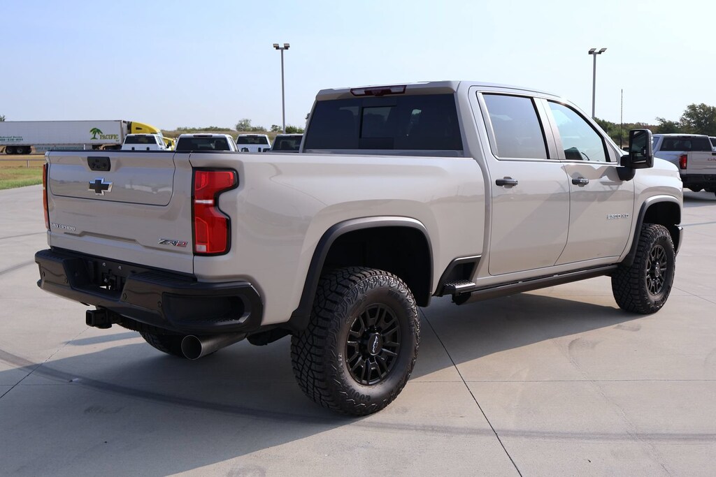 New 2026 Chevrolet Silverado 2500 HD ZR2 Truck