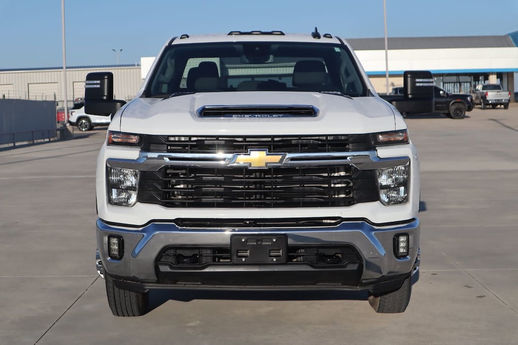 Used 2024 Chevrolet Silverado 3500 HD Chassis Cab LT Chassis Cab Truck