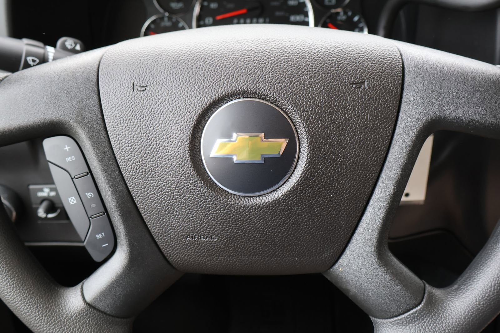 2026 Chevrolet Express Passenger LS - Photo 13