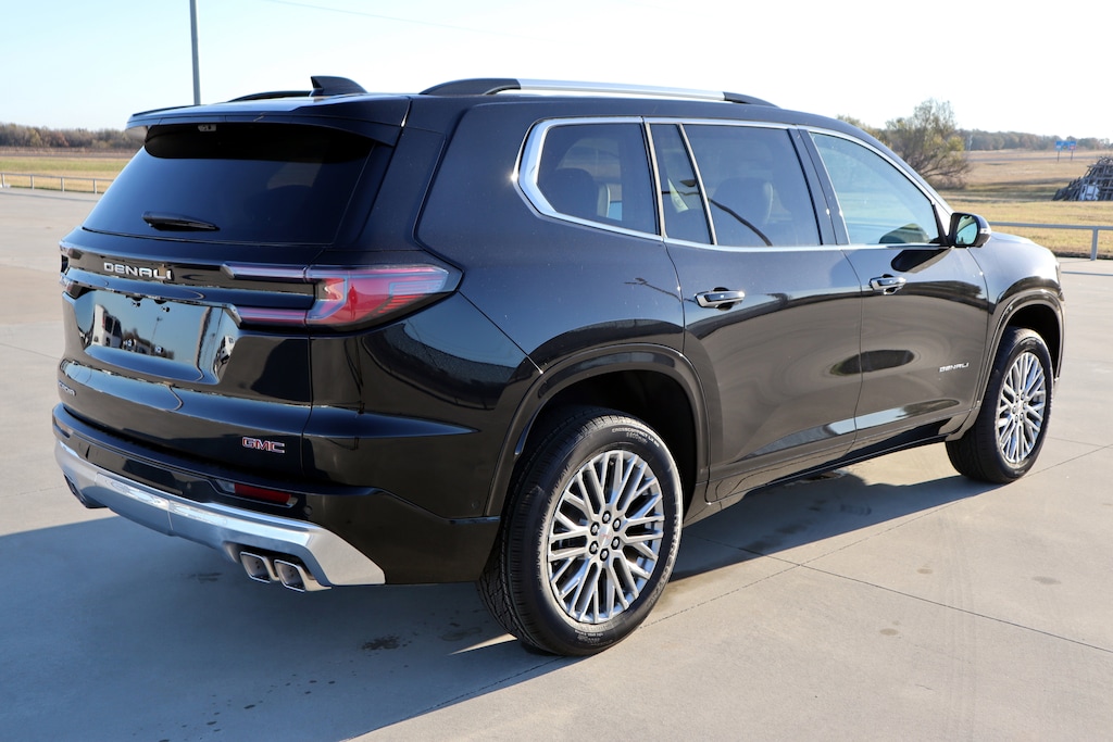 New 2026 GMC Acadia Denali SUV