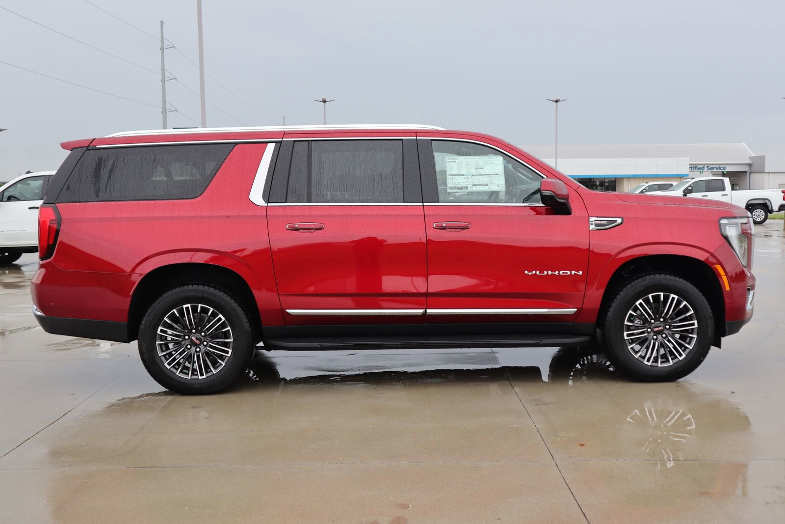 2025 Gmc Yukon XL photo 3
