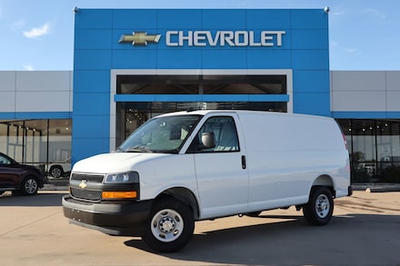 2025 Chevrolet Express Cargo WT Van