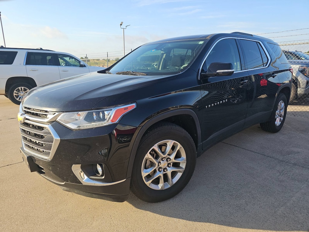 Used 2018 Chevrolet Traverse LT Cloth SUV
