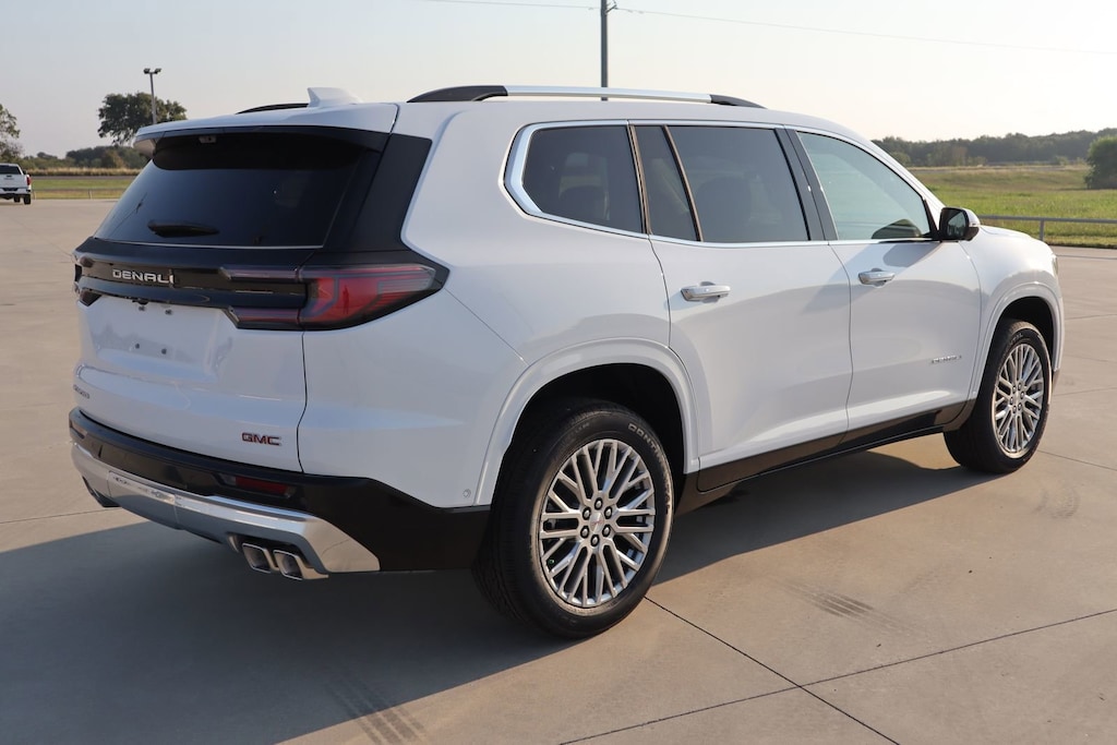 New 2026 GMC Acadia Denali SUV