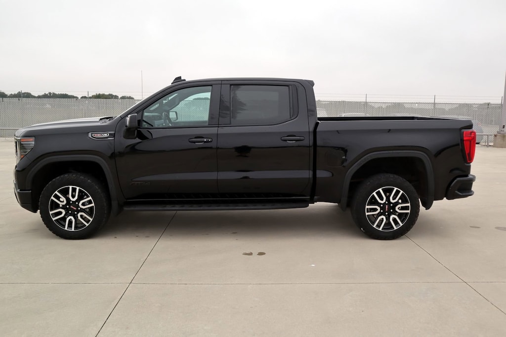 Used 2024 GMC Sierra 1500 AT4 Truck