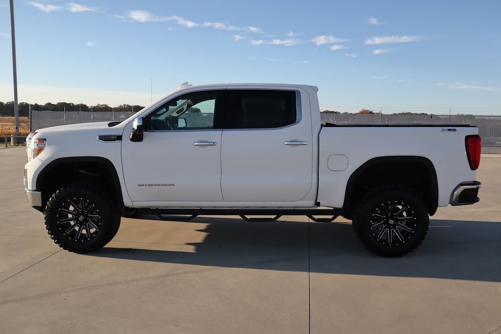 Used 2020 GMC Sierra 1500 SLT Truck