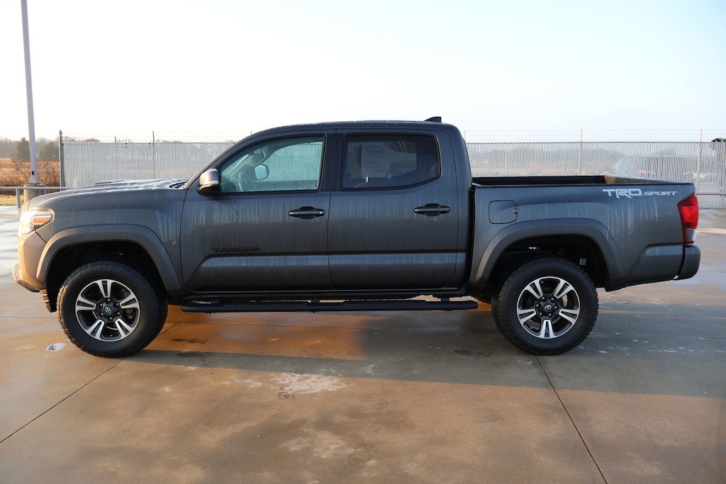 Used 2019 Toyota Tacoma TRD Sport Truck