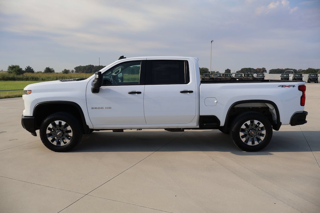 Used 2025 Chevrolet Silverado 2500 HD Custom Truck