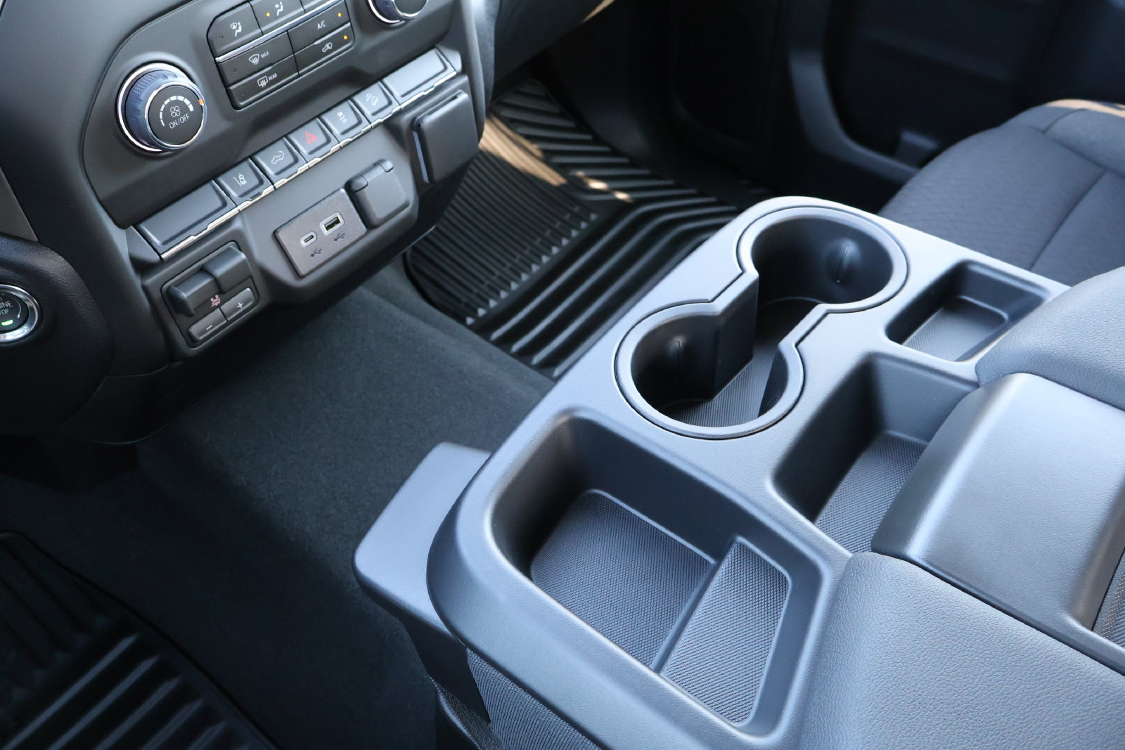 2026 Chevrolet Silverado 2500 HD Custom - Photo 30