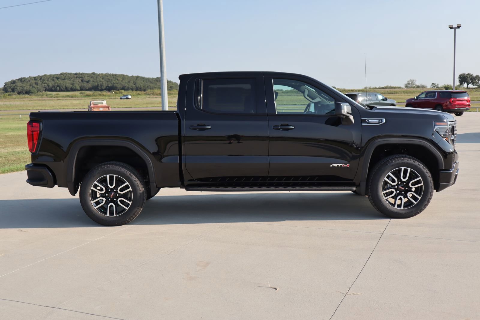 2026 Gmc Sierra 1500 AT4 photo 3
