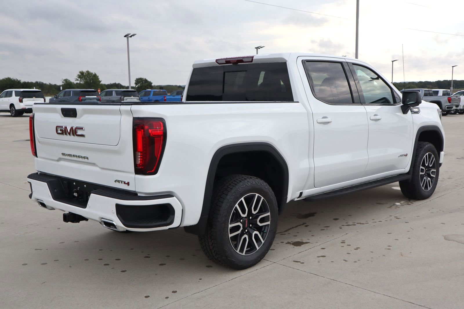 2026 Gmc Sierra 1500 AT4 photo 4