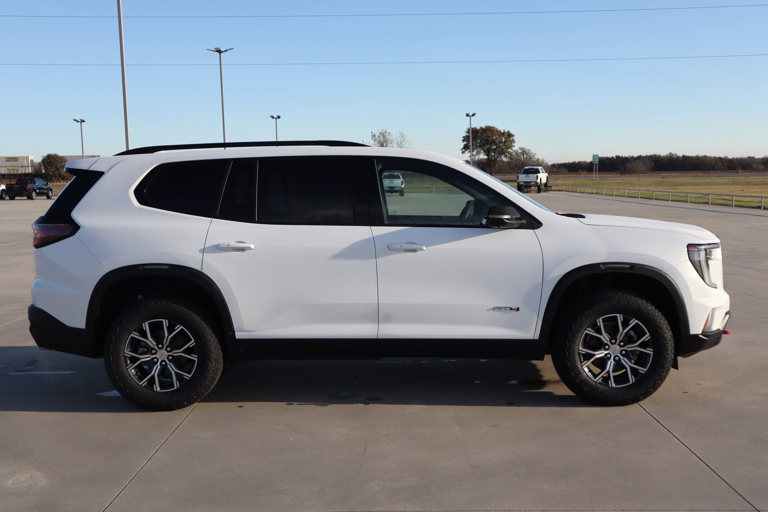 2026 Gmc Acadia AT4 photo 3