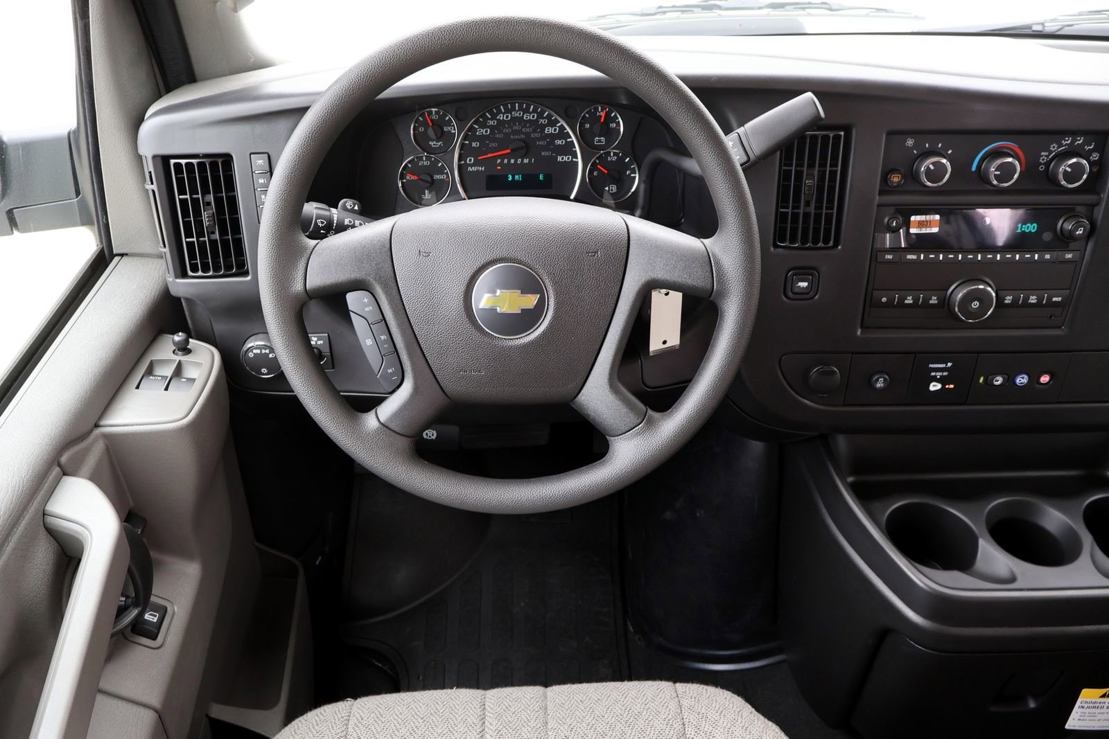 2026 Chevrolet Express Passenger LS - Photo 9