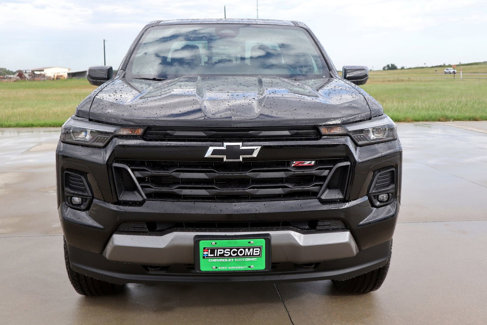 2025 Chevrolet Colorado Z71 photo 2