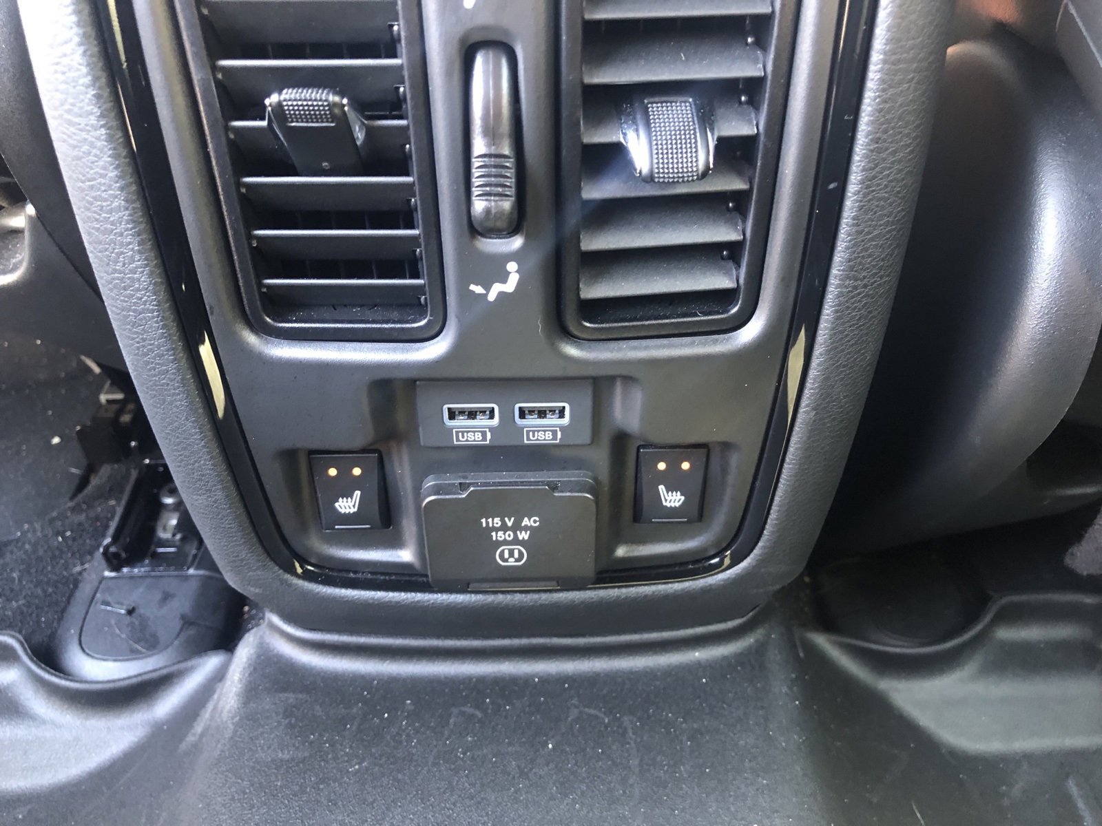2023 Dodge Durango SRT 392 Premium photo 4