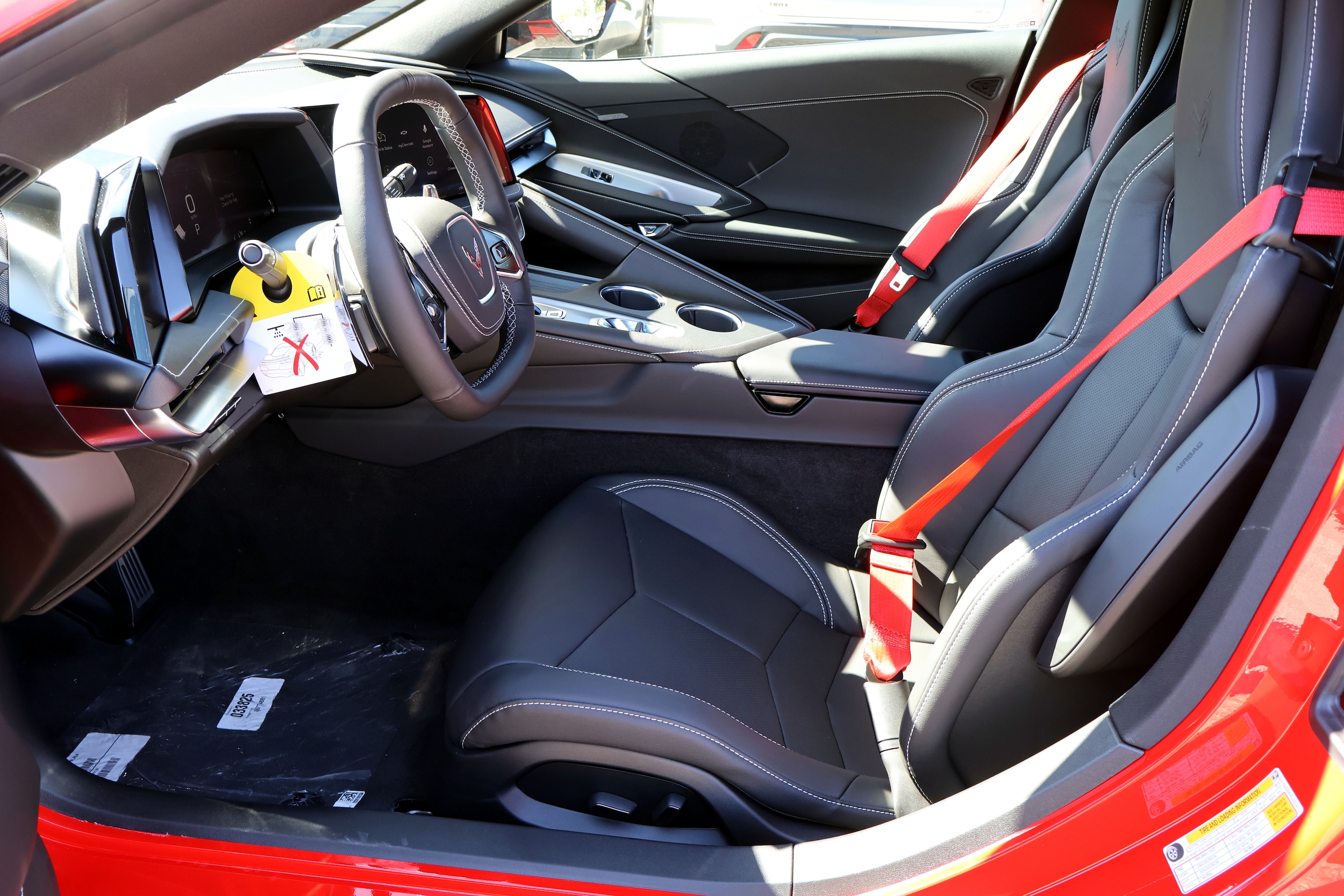 2027 Chevrolet Corvette 1LT - Photo 9