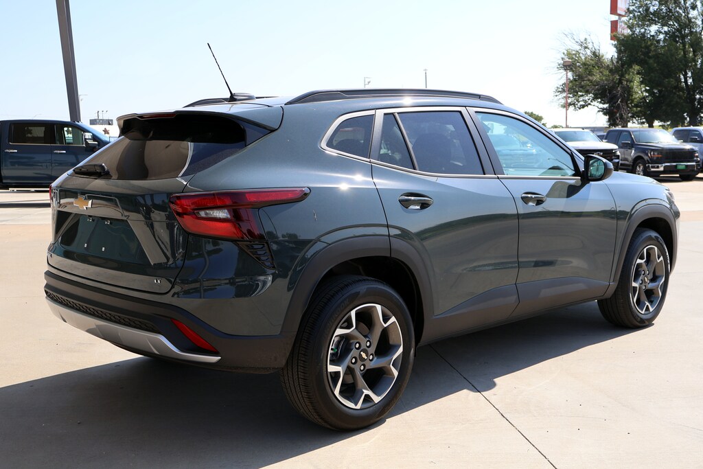 New 2026 Chevrolet Trax LT SUV
