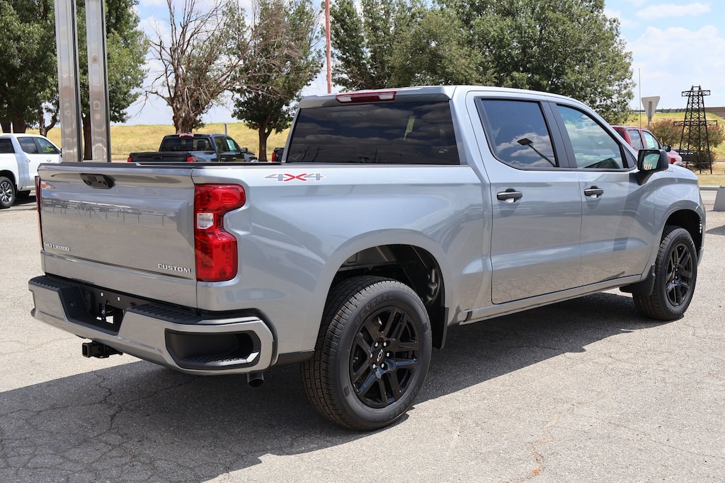 New 2026 Chevrolet Silverado 1500 Custom Truck