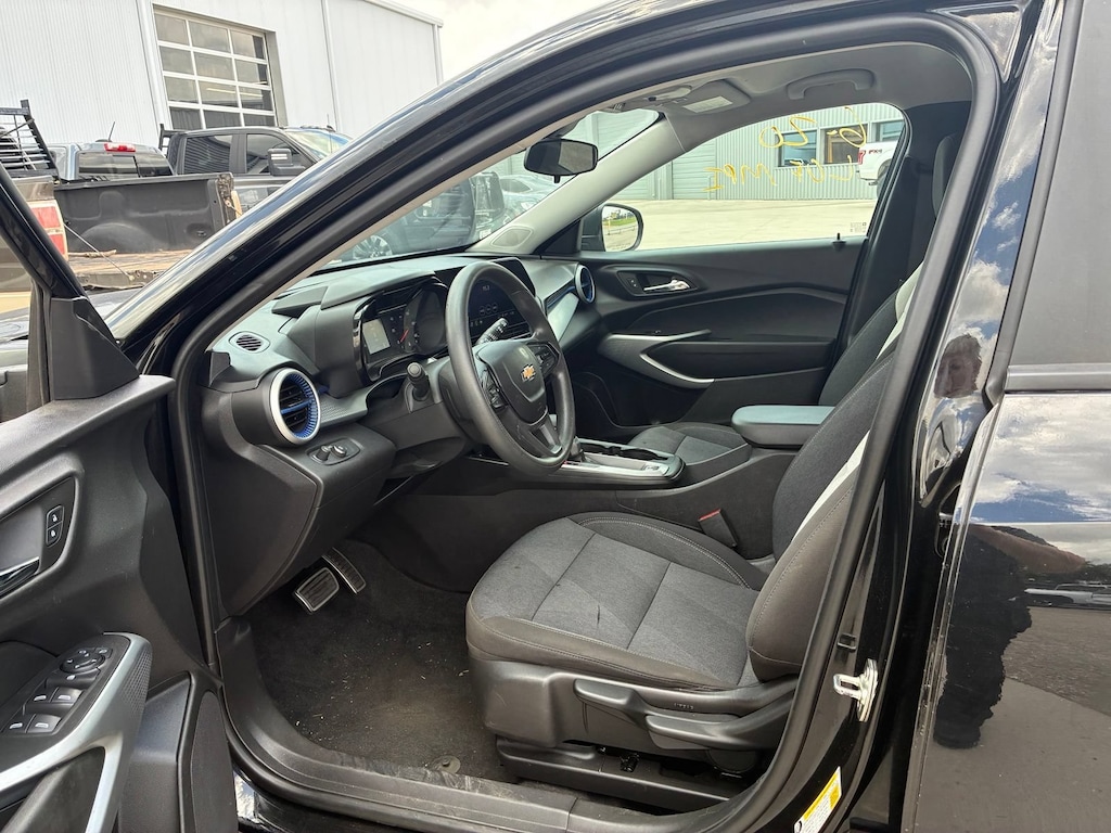 Used 2024 Chevrolet Trax LS SUV