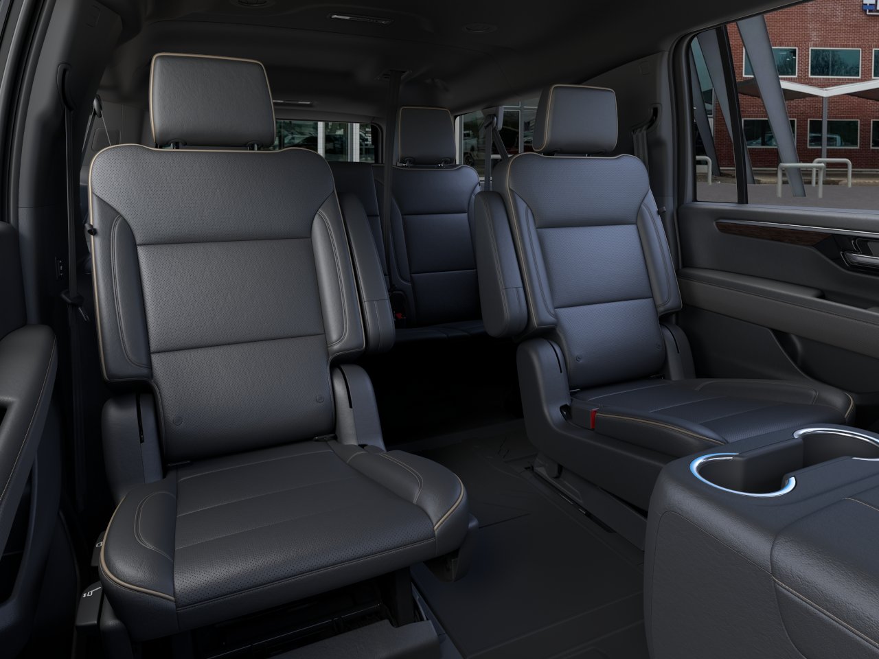 2026 Chevrolet Suburban Premier - Photo 17