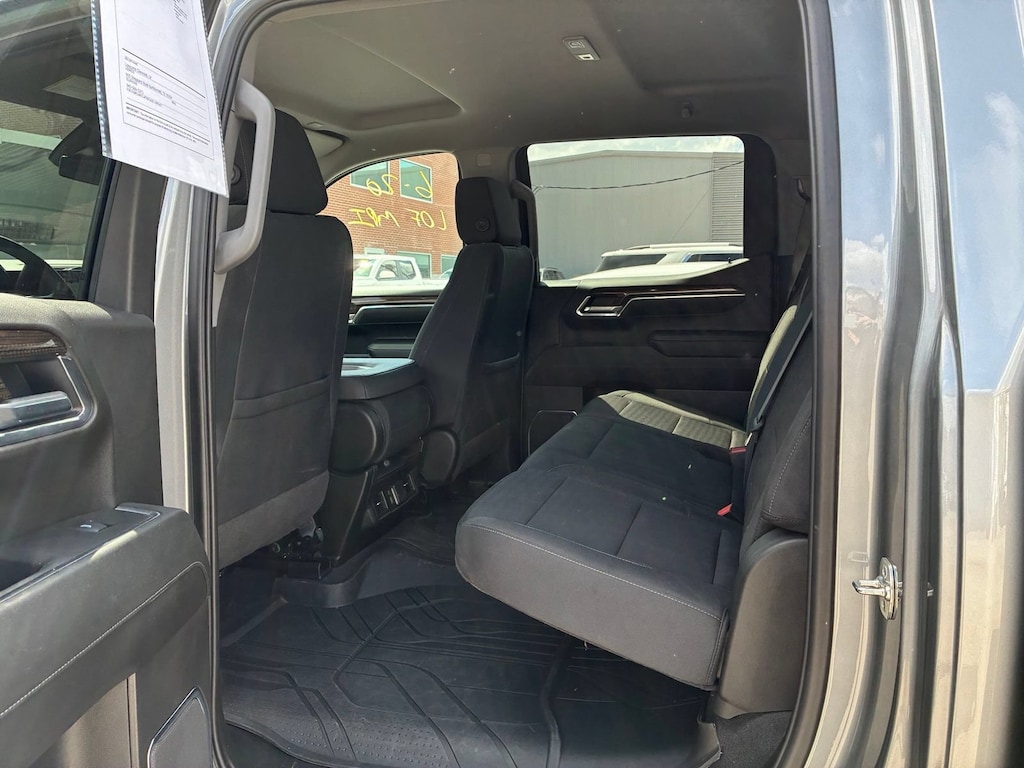 Used 2025 Chevrolet Silverado 1500 LT Truck Crew Cab