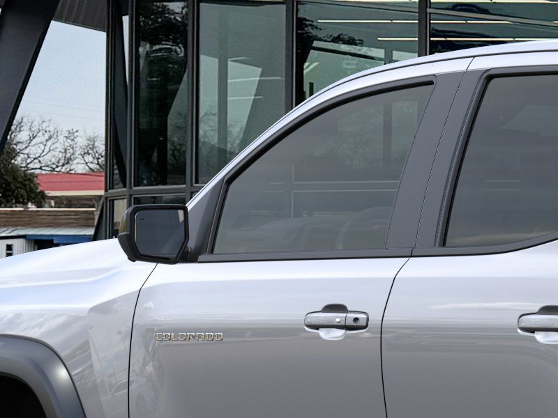 2026 Chevrolet Colorado ZR2 - Photo 25
