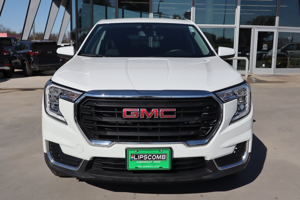 Used 2024 GMC Terrain SLE SUV