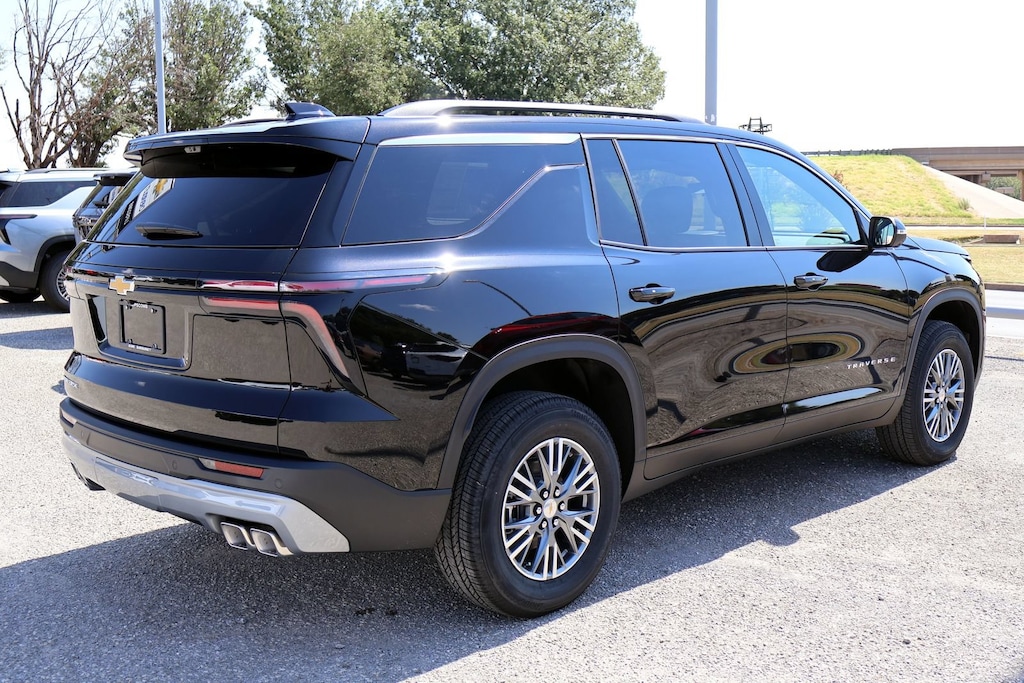 New 2027 Chevrolet Traverse LT SUV