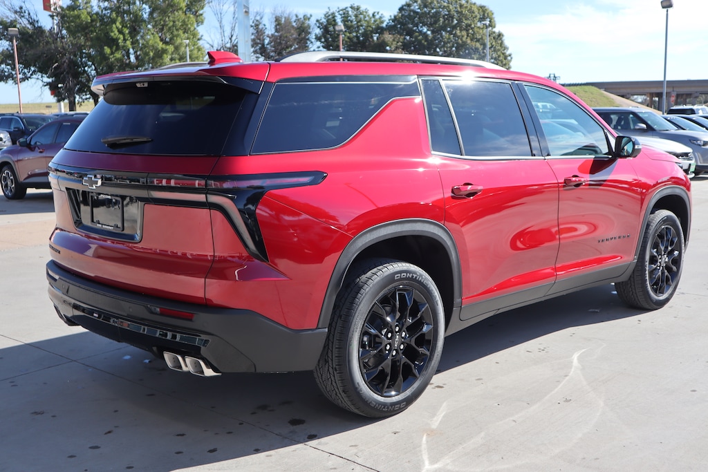 New 2026 Chevrolet Traverse LT SUV