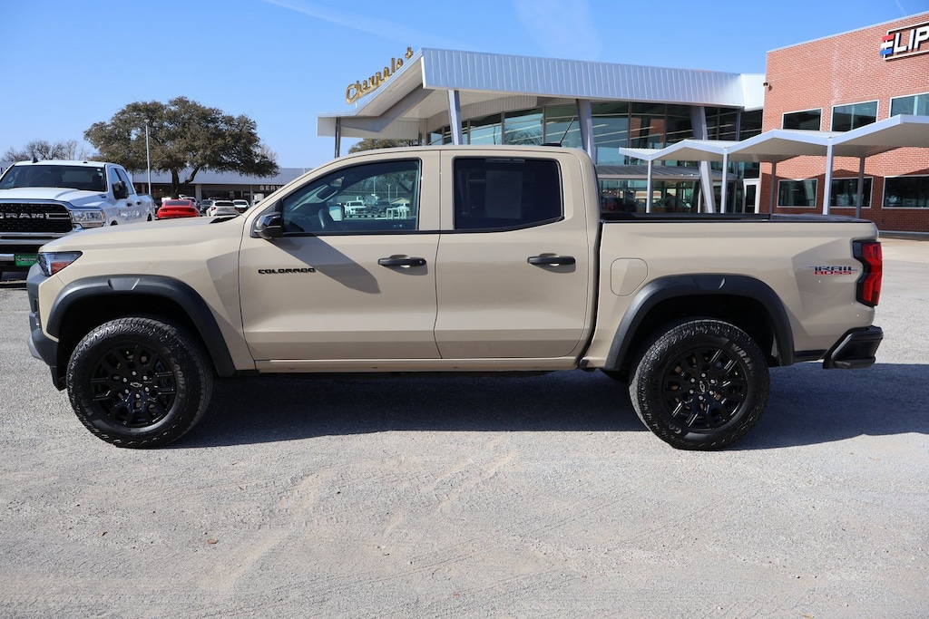 Used 2024 Chevrolet Colorado Trail Boss Truck Crew Cab