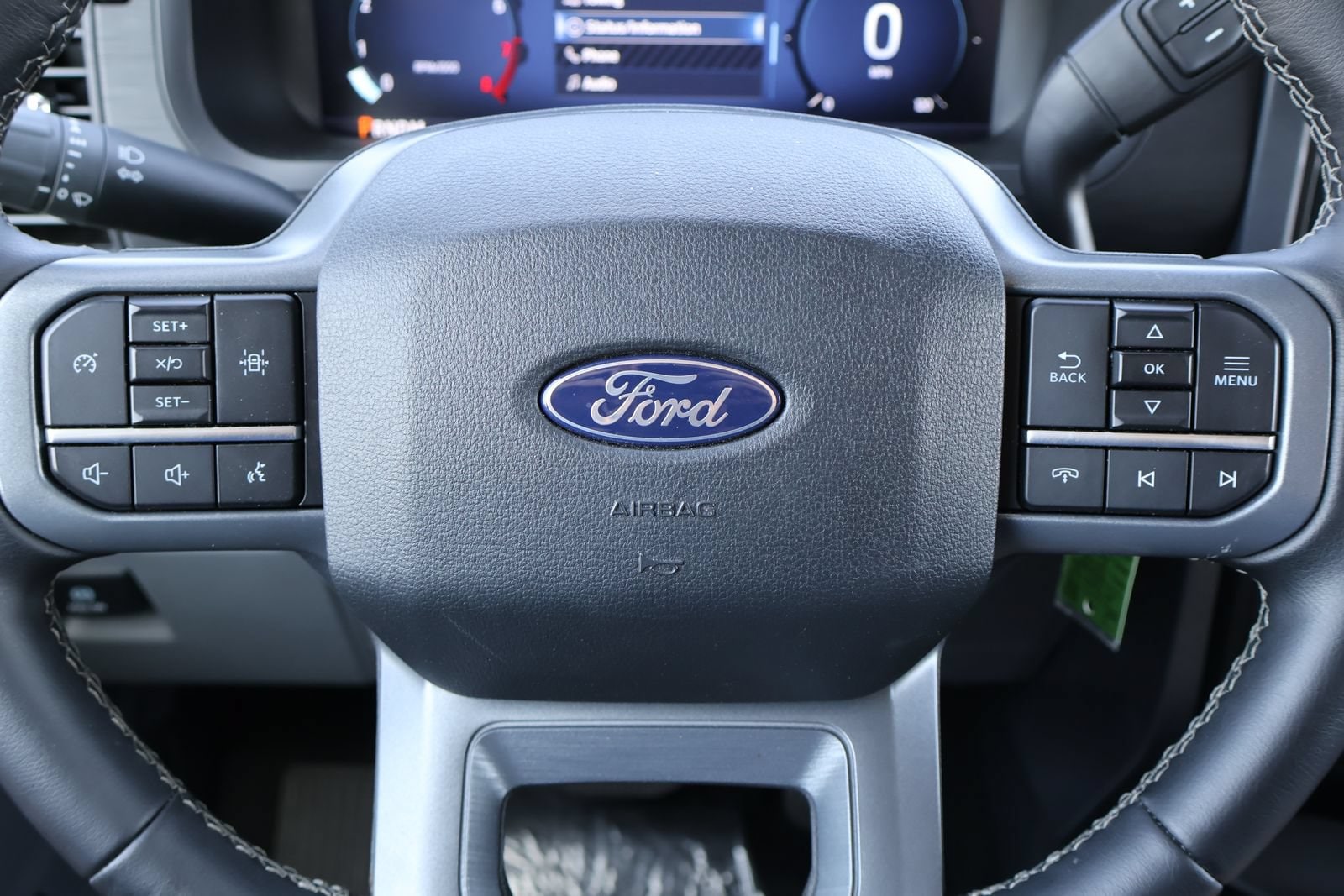 2025 Ford F-150 XLT - Photo 23