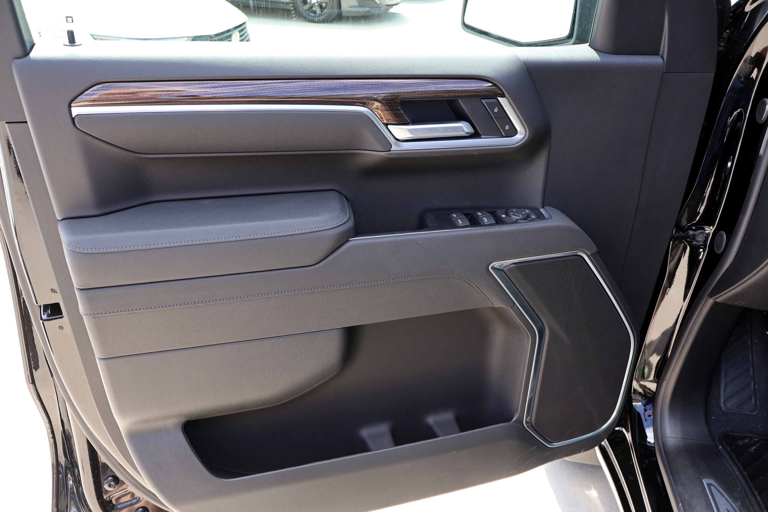 2026 Chevrolet Silverado 1500 RST - Photo 9