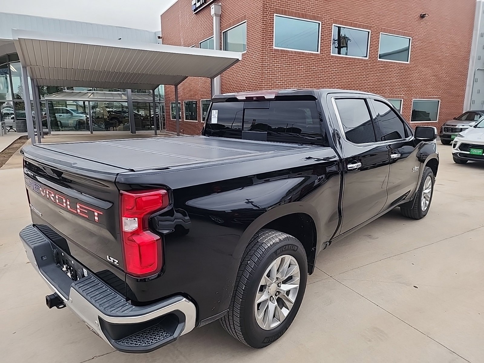 2019 Chevrolet Silverado 1500 LTZ photo 3