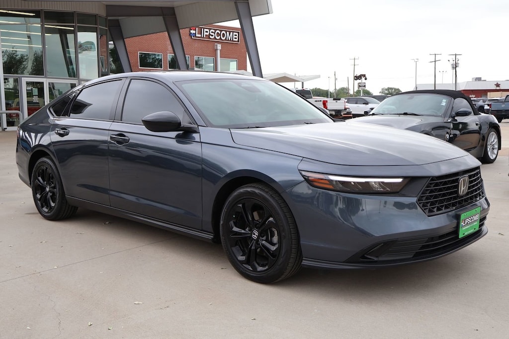 Used 2025 Honda Accord Sedan SE Sedan